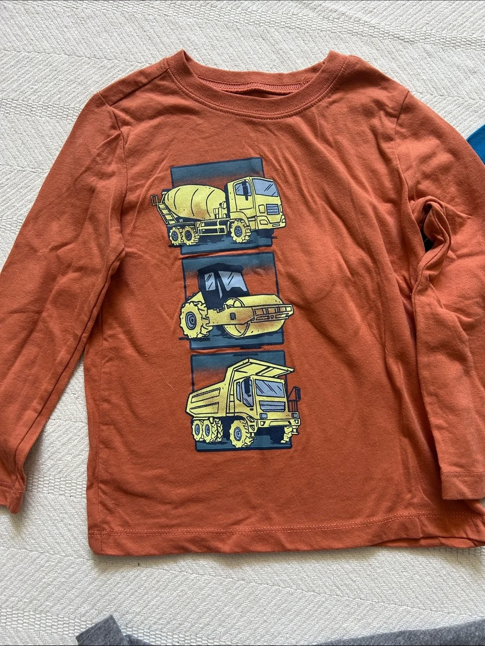 Kids Long-Sleeve graphic tee bundle